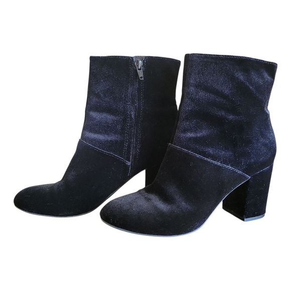American Eagle Women's Black Velvet Fall Booties - Size 8 - Picture 2 of 14